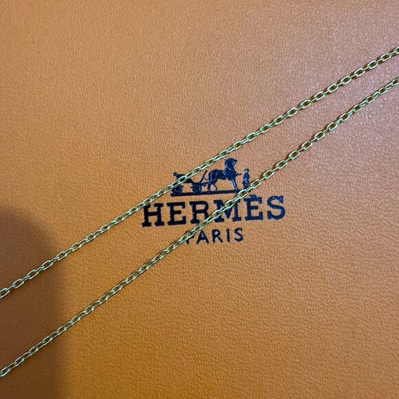 Hermès Gold Classic H Logo Necklace - Picture 5 of 6